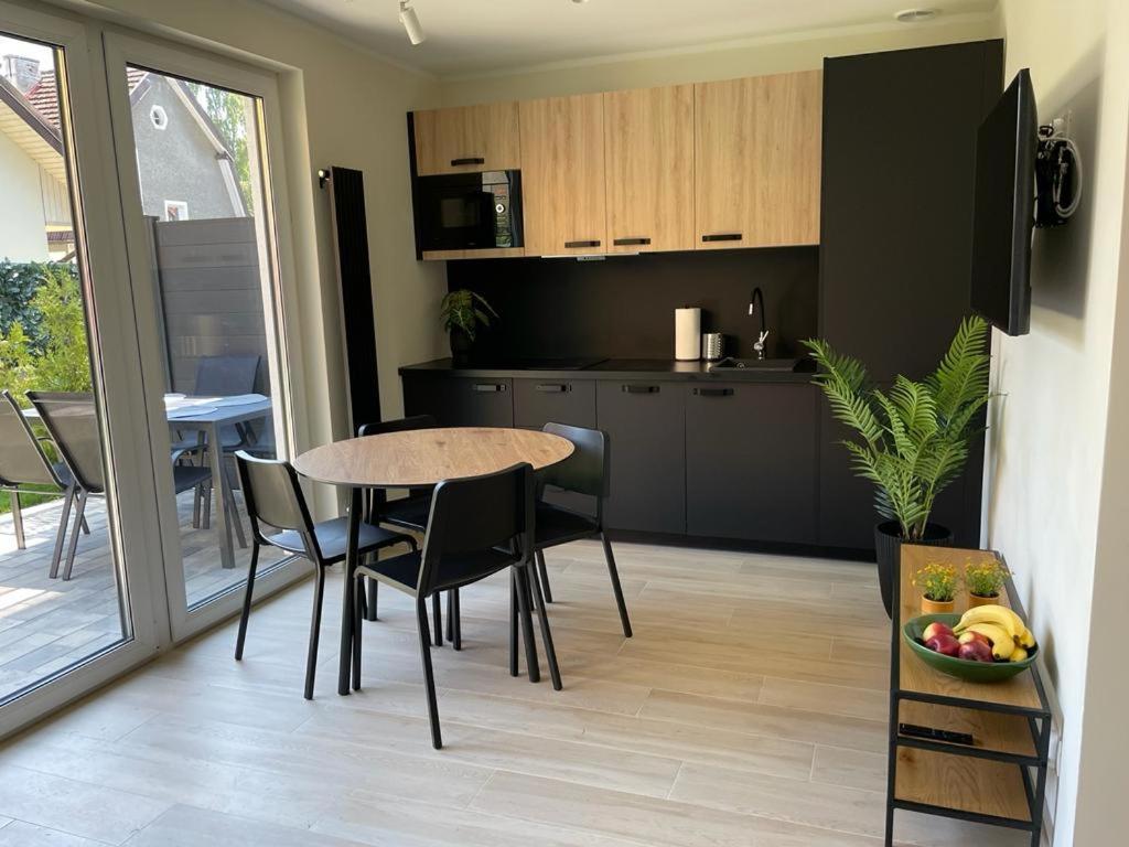 Apartamenty Przy Parku -150M Od Plazy Darlowko Εξωτερικό φωτογραφία