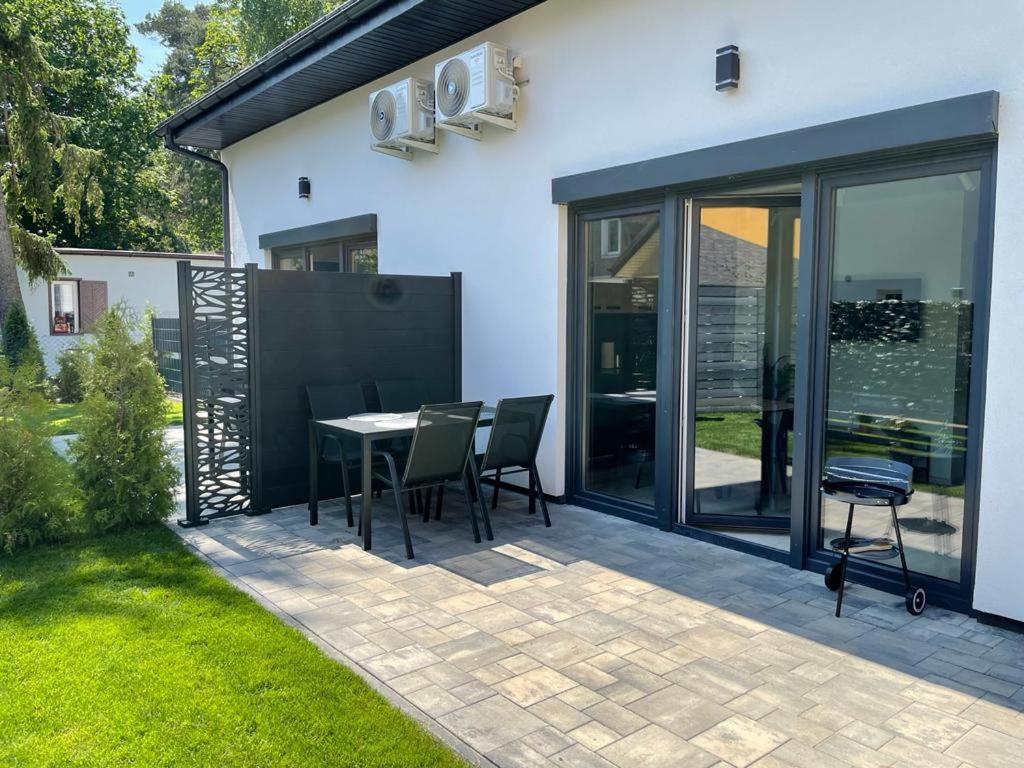 Apartamenty Przy Parku -150M Od Plazy Darlowko Εξωτερικό φωτογραφία